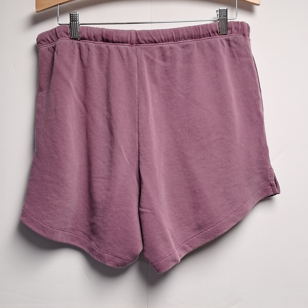 Treasure & Bond Women's Athletic Shorts in Dusty Purple